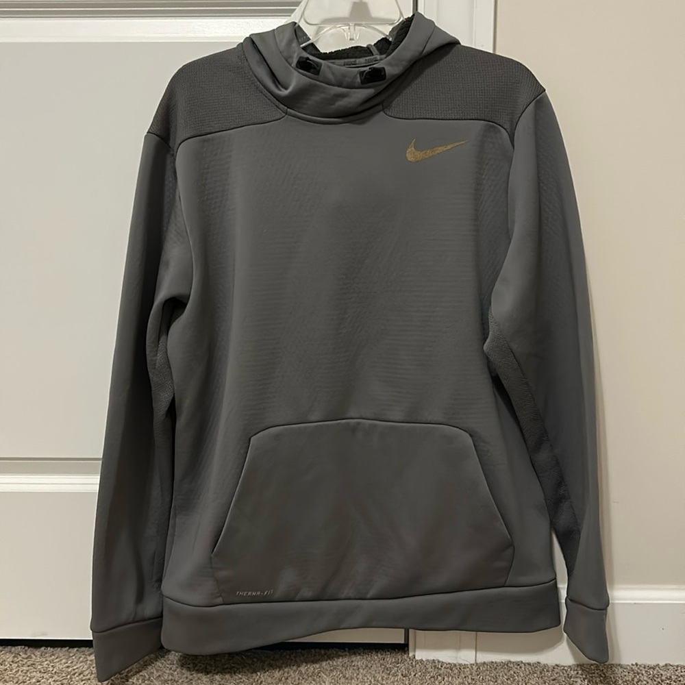 Nike therma-fit Men’s hoodie